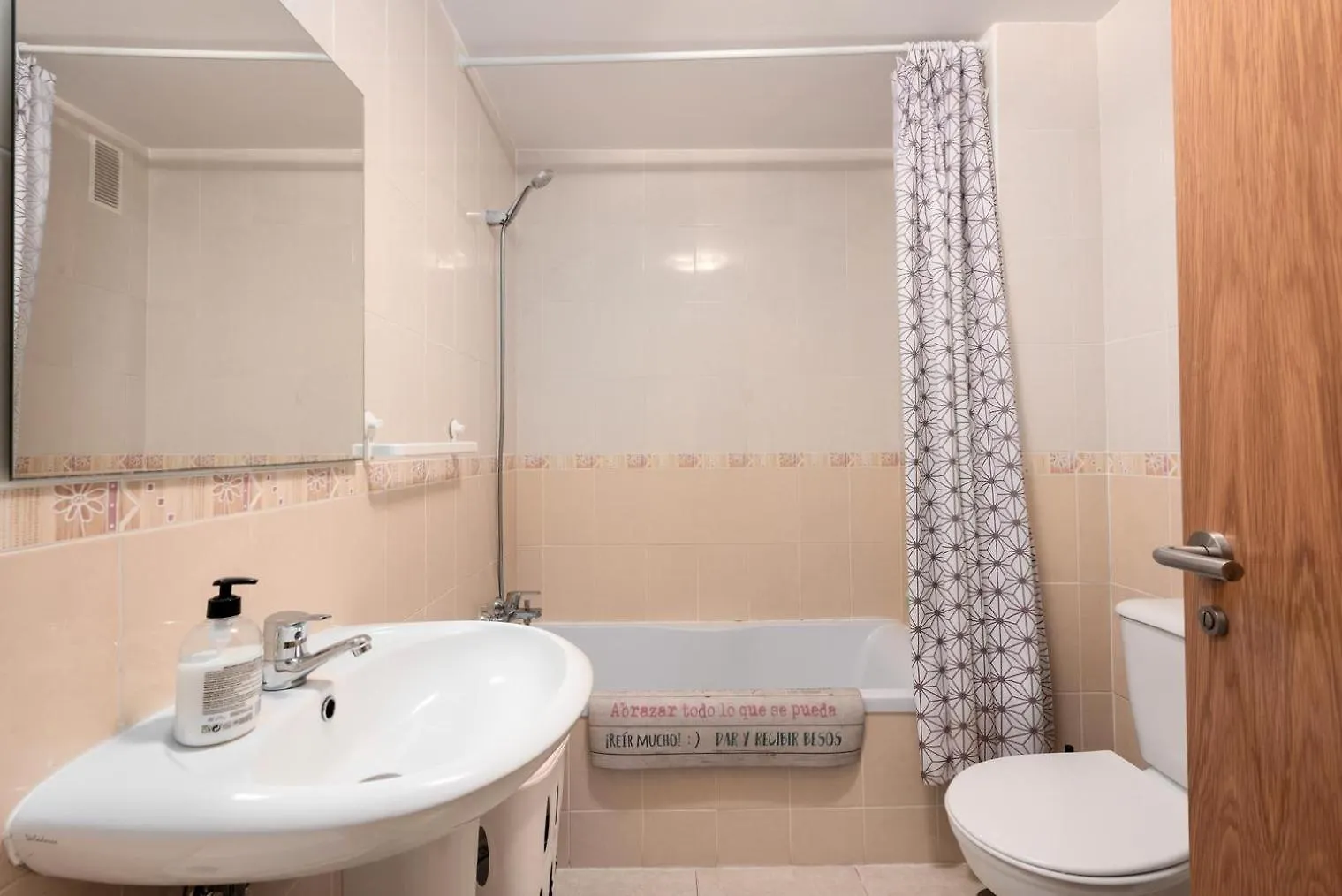 Appartement Doble Bed , Sun , Golf And Beach , Un Lugar Para Disfrutar Todas Las Familias Con Sus Hijos